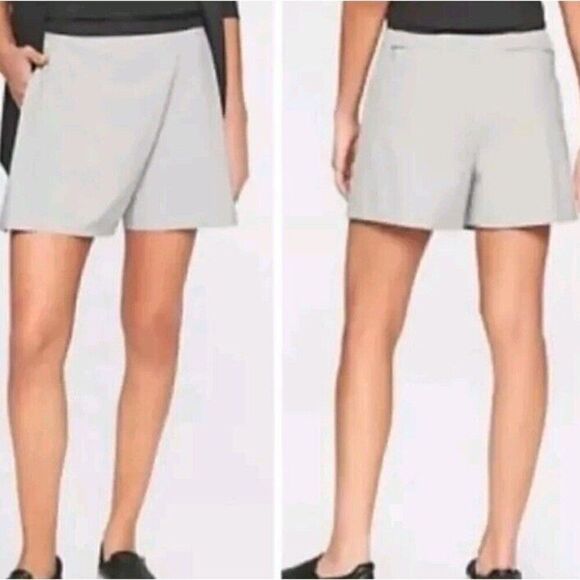 Athleta Size 10 Build In Shorts Pleated Elastic Waist Skirt Pocket Hiking  Skort - Picture 1 of 9